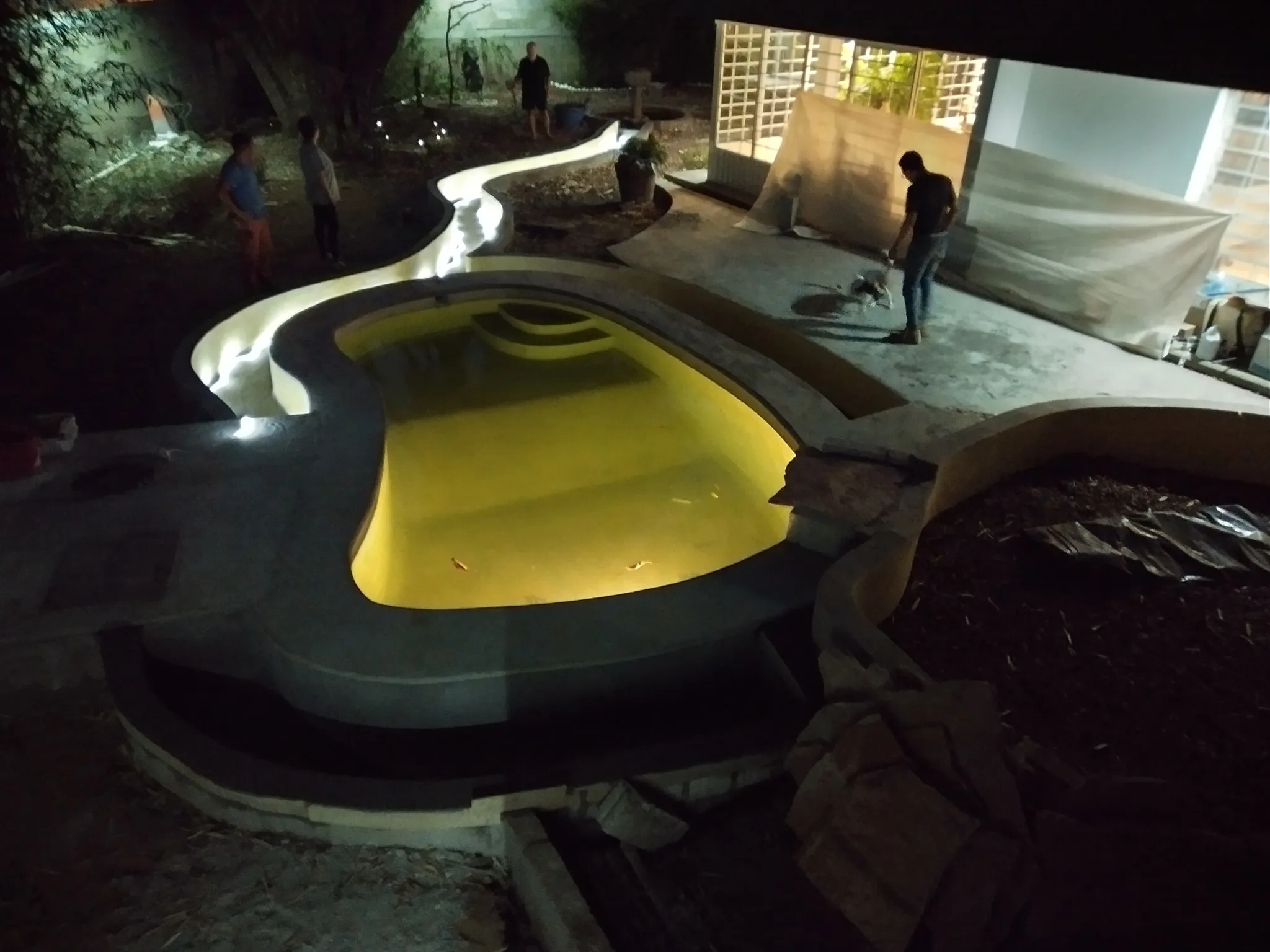 Biopiscina rectangular con playa - 12