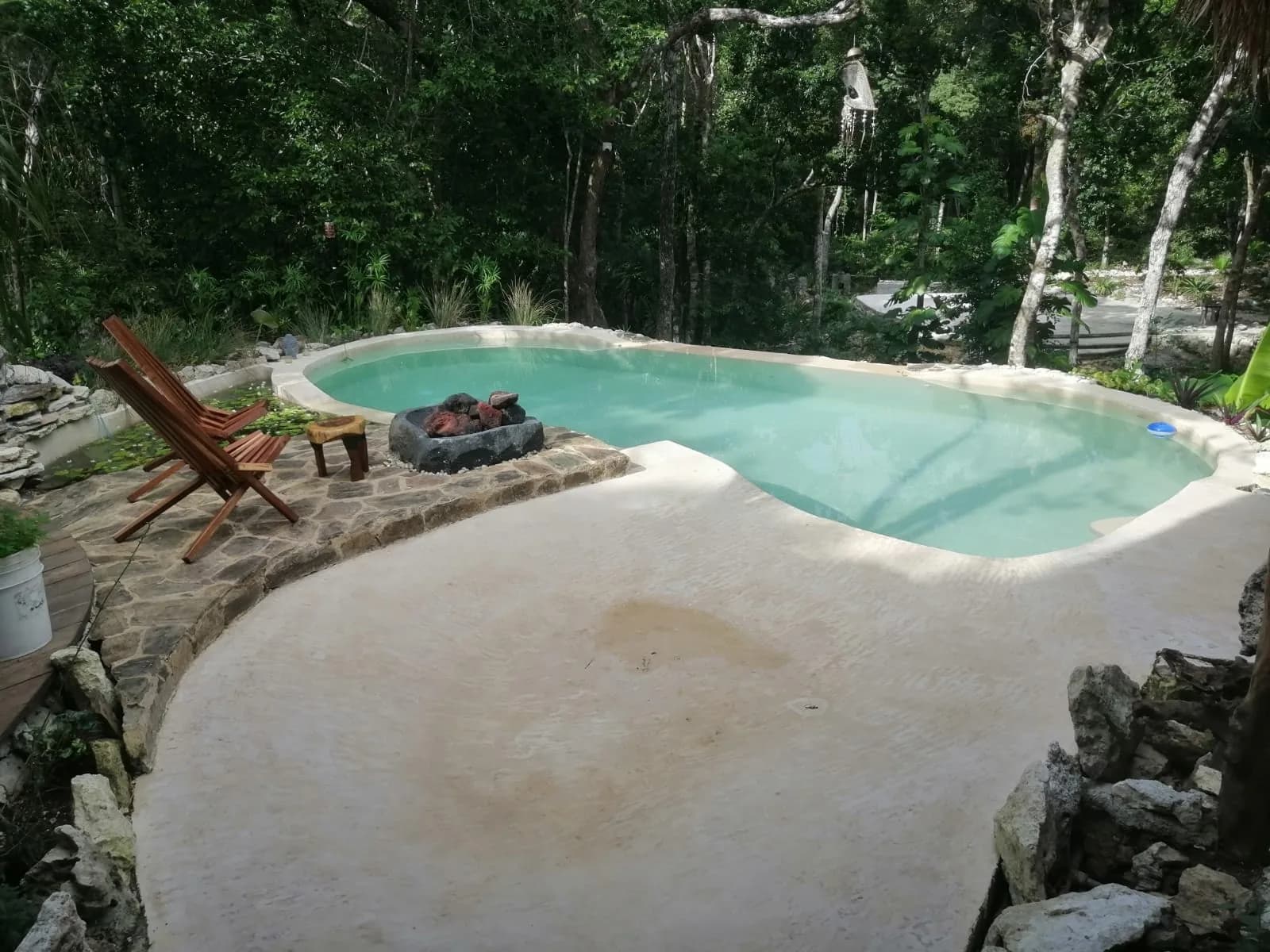 Biopiscina semiurbana